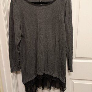 Ruffle bottom Top